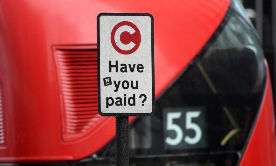 A sign indicating the beginning of the London congestion charging zone, which is managed by Capita