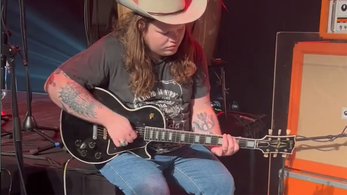  Marcus King plays Paul Kossoff's 1955 Gibson Les Paul Custom 