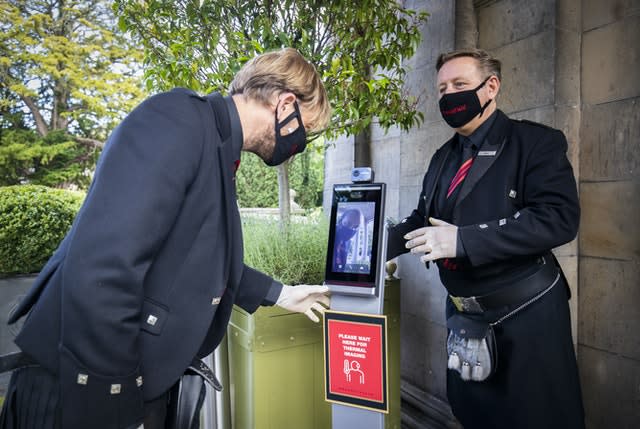 coronavirus measures at hotel