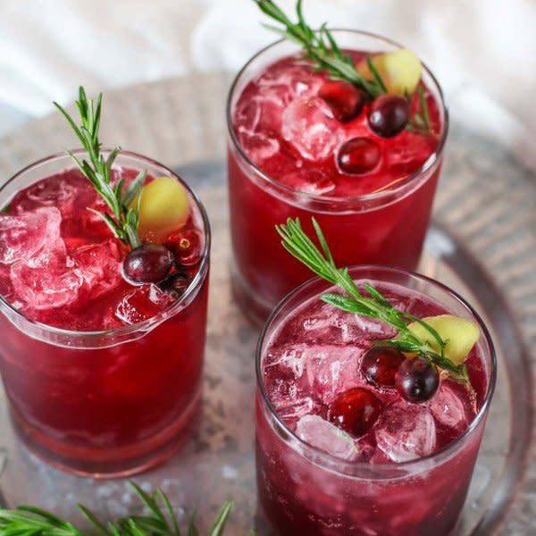 Sparkling Cranberry Kombucha Mocktail
