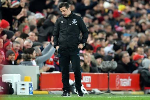 The under-fire Marco Silva saw his side slip into the relegation zone