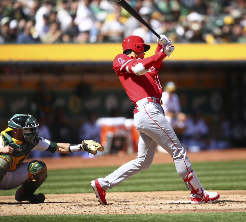 The Los Angeles Angels’ Shohei Ohtani went 1-for-5, with a single, in his major league debut. (AP)