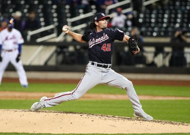 Mets routed by Braves to snap streak of series wins