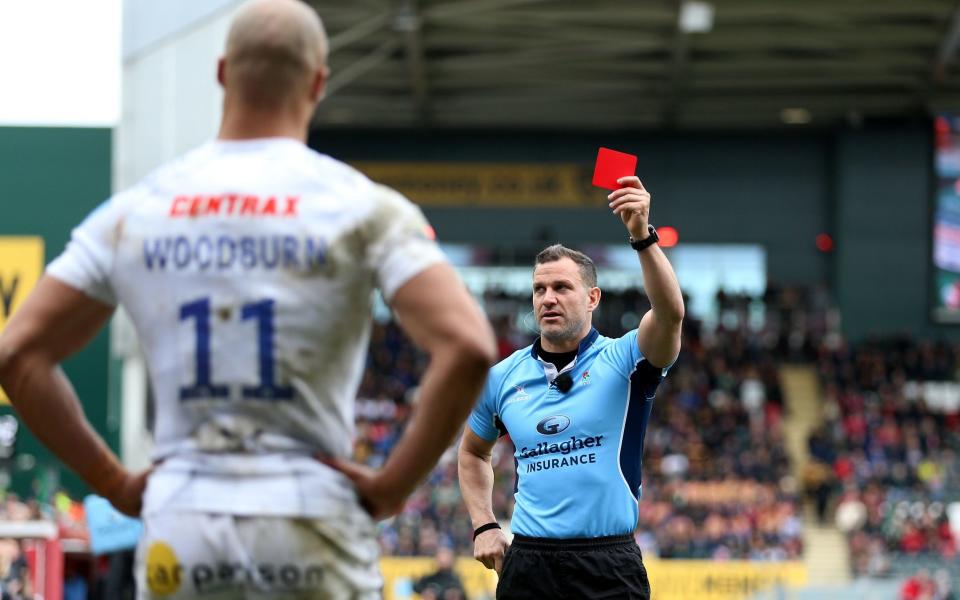 Olly Woodburn is shown a red card following a second yellow card during the Gallagher Premiership match at the Mattioli Woods Welford Road Stadium, Leicester