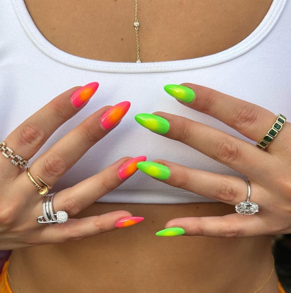 <h1 class="title">aura-nails-2024-nail-art-trends.jpg</h1><cite class="credit">Instagram / @nails\_of\_la</cite>