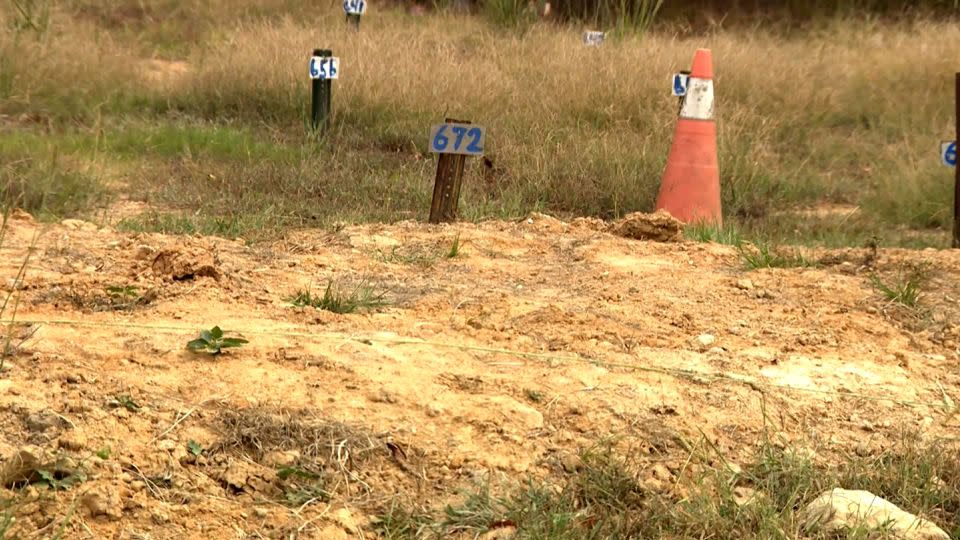 Dexter Wade was buried in this pauper's field. - WAPT