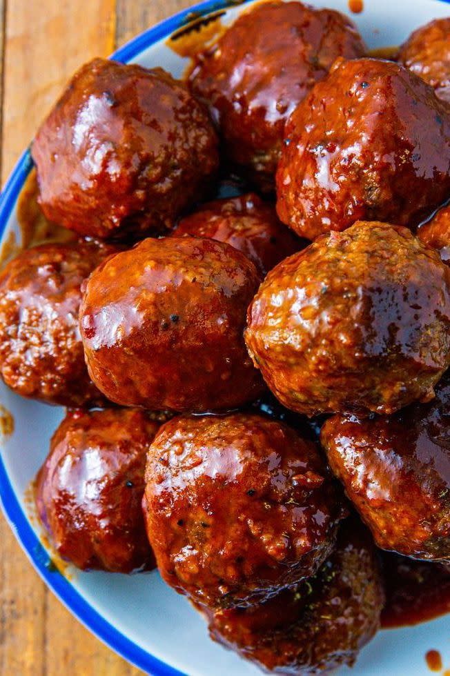 Slow-Cooker Grape Jelly Meatballs