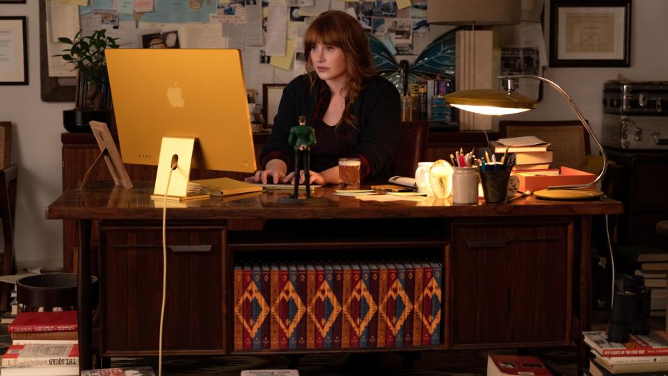 Elly Conway (Bryce Dallas Howard) sitting at her computer in Argylle