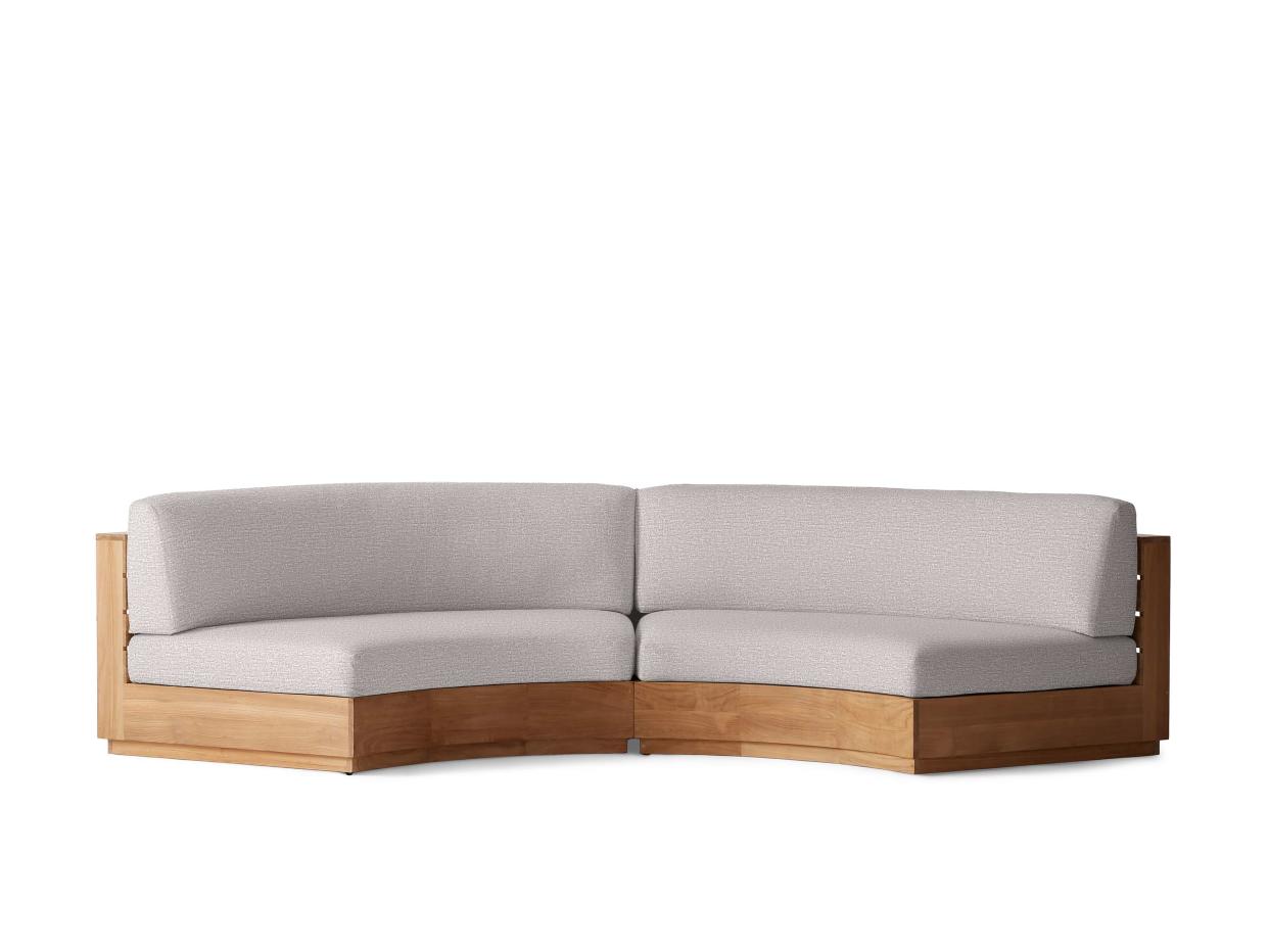 <p><a href="https://go.redirectingat.com?id=74968X1596630&url=https%3A%2F%2Fwww.arhaus.com%2Fproducts%2Fbal-harbour-outdoor-curved-two-piece-sectional%3Fvariant%3D43428707598507&sref=https%3A%2F%2Fwww.veranda.com%2Foutdoor-garden%2Fg60353247%2Fbest-outdoor-sectionals%2F" rel="nofollow noopener" target="_blank" data-ylk="slk:Shop Now;elm:context_link;itc:0;sec:content-canvas" class="link rapid-noclick-resp">Shop Now</a></p><p>Arhaus Bal Harbour Outdoor Curved Two Piece Sectional</p><p>arhaus.com</p><p>$10598.00</p>