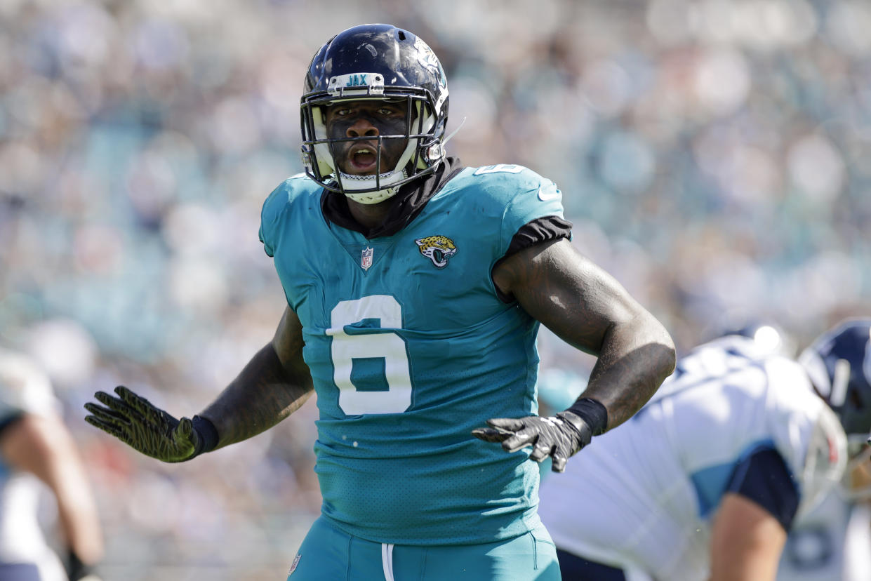 JACKSONVILLE, FL - OCTOBER 10: Jacksonville Jaguars defensive end Jihad Ward (6) reacts after a play during the game between the Tennessee Titans and the Jacksonville Jaguars on October 10, 2021 at TIAA Bank Field in Jacksonville, Fl. (Photo by David Rosenblum/Icon Sportswire via Getty Images)