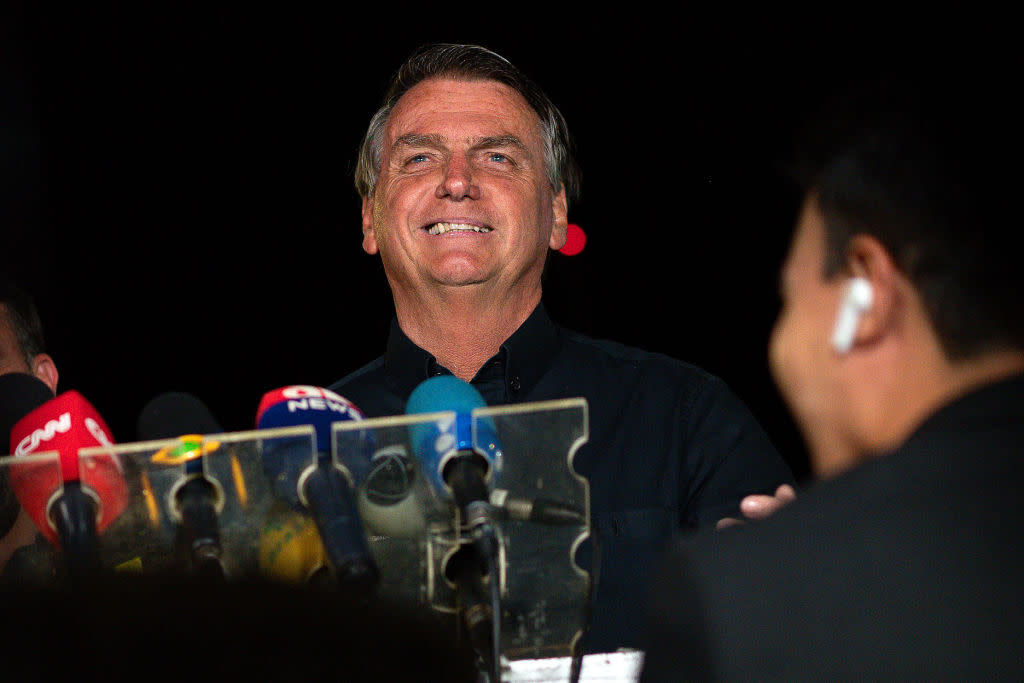 Brazilians Go to Polls in Tight Elections Polarized between Lula and Bolsonaro