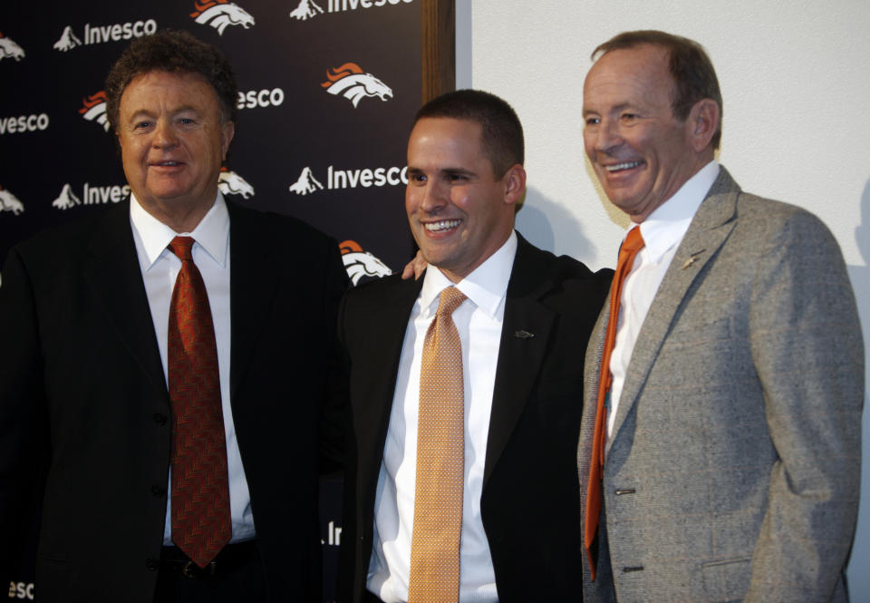 FILE - Denver Broncos' new coach Josh McDaniels, center, is flanked by his agent, Bob LaMonte, left, and the team's owner, Pat Bowlen, after a news conference at the NFL football team's offices in Englewood, Colo.,Monday, Jan. 12, 2009. Celebrating Super Bowl championships has become an annual tradition for NFL coaches and executives agent Bob LaMonte. LaMonte, who represents Chiefs general manager Brett Veach, coach Andy Reid and defensive coordinator Steve Spagnuolo, has represented the winning team's head coach, general manager or top executive each year since Philadelphia beat New England on Feb. 4, 2018.(AP Photo/David Zalubowski, File)
