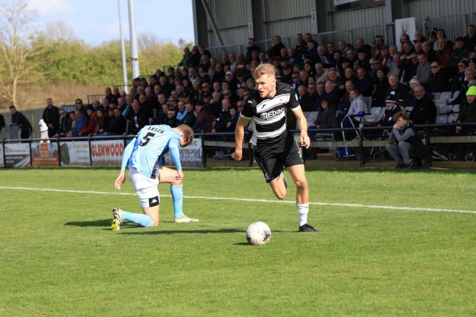 Darlington’s Aidan Rutledge on the attack during last Saturday’s win against Southport <i>(Image: Dave Arrowsmith)</i>