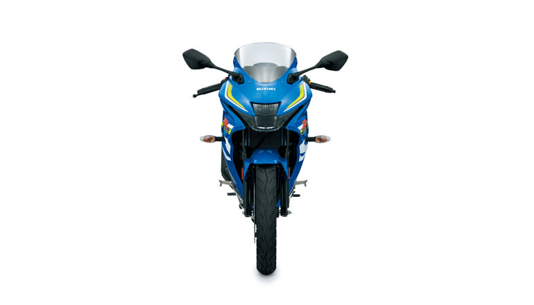 The GSX-R125 has aerodynamic bodywork, a low seat height, a multi-function LCD instruments plus vertically stacked LED headlights. It also has a key-less, one-push starting system.