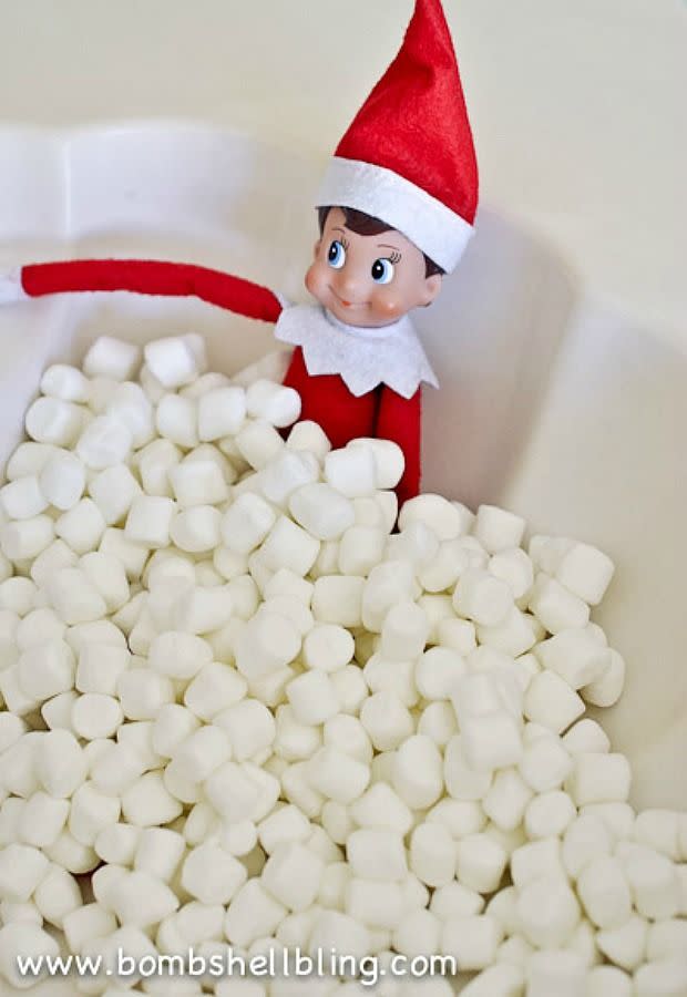 37 Creative (and Easy) Things to Do With Elf on the Shelf for When You're  All Out of Ideas