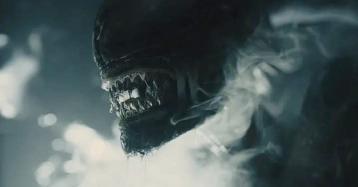 A Xenomorph bears its teeth in Alien: Romulus.