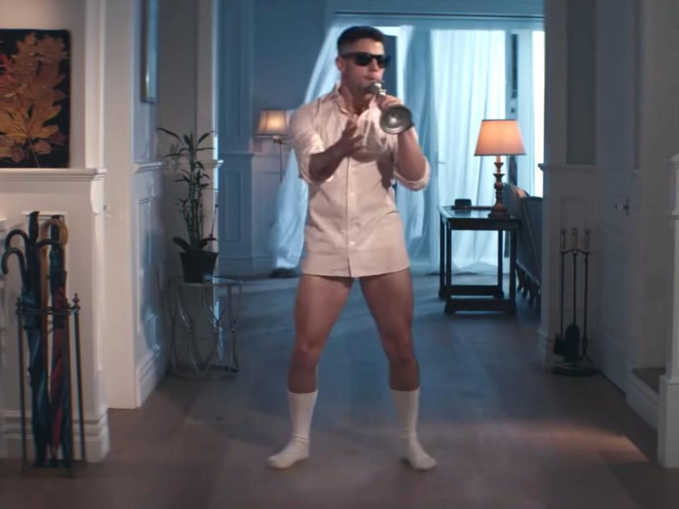 jonas brothers what a man gotta do risky business nick jonas