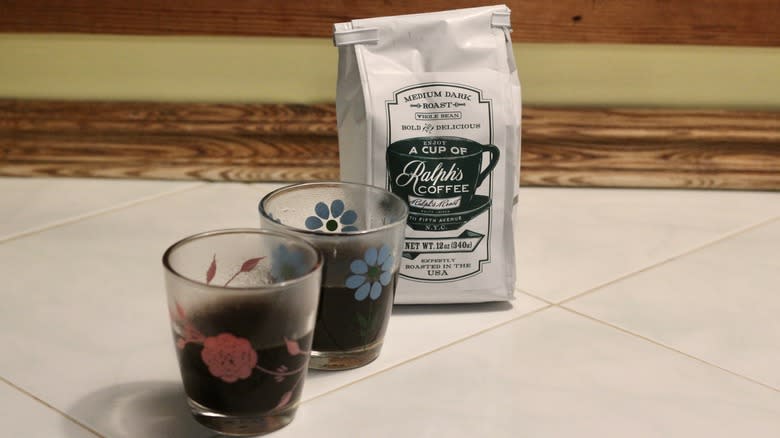 Ralph's Coffee bag with pair of floral glassees