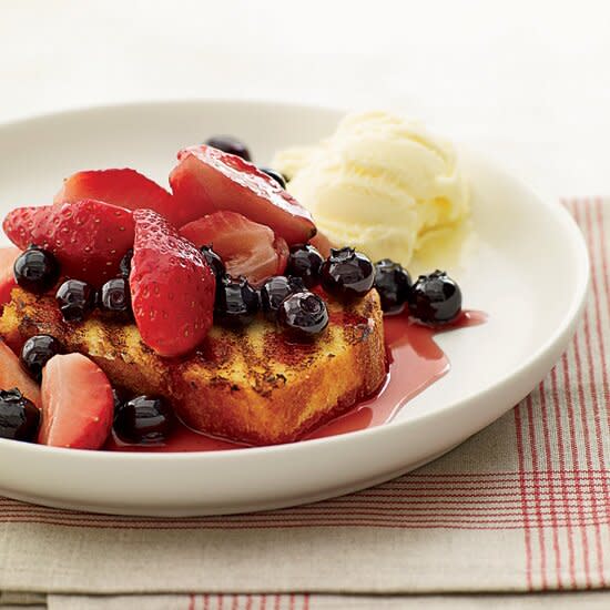 Mixed Berries with Grilled Pound Cake