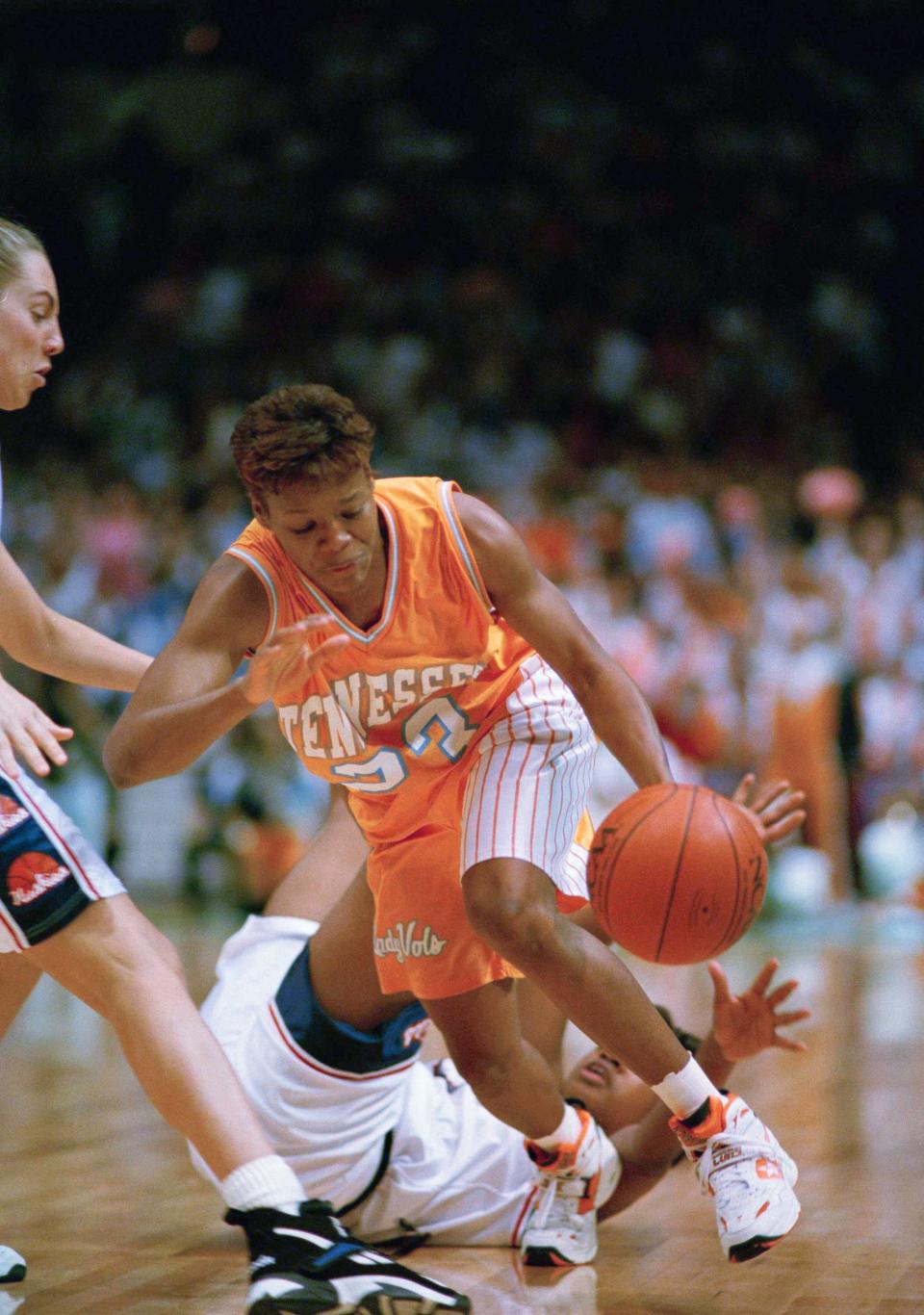 Tennessee's Nikki McCray races down the court after stealing the ball from Connecticut's Jamelle Elliott in the first half of their NCAA Women's Final Four championship game in Minneapolis, April 2, 1995. (AP Photo/Bob Child)