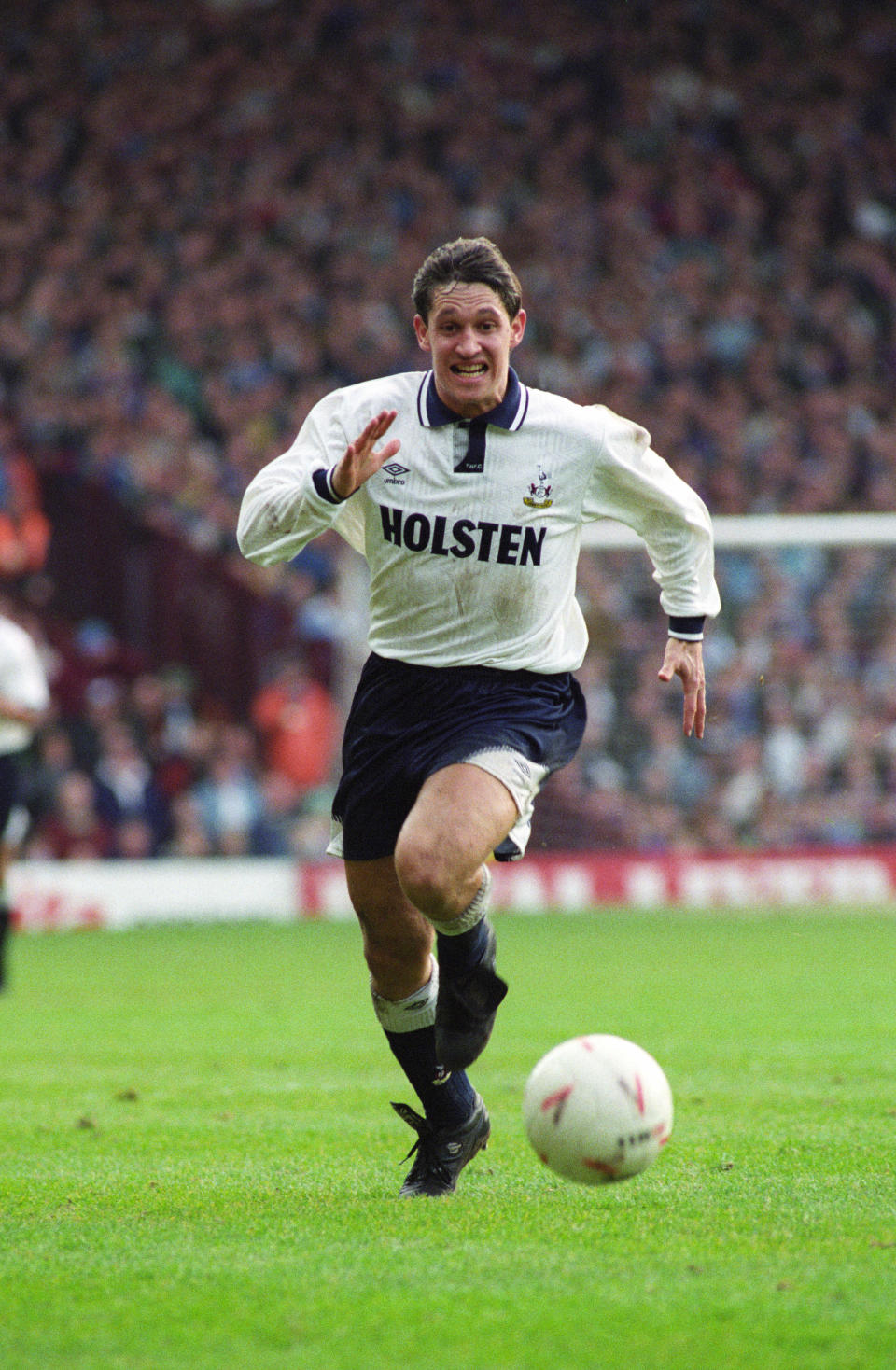 Gary Lineker playing for Tottenham Hotspur 5 1 1992