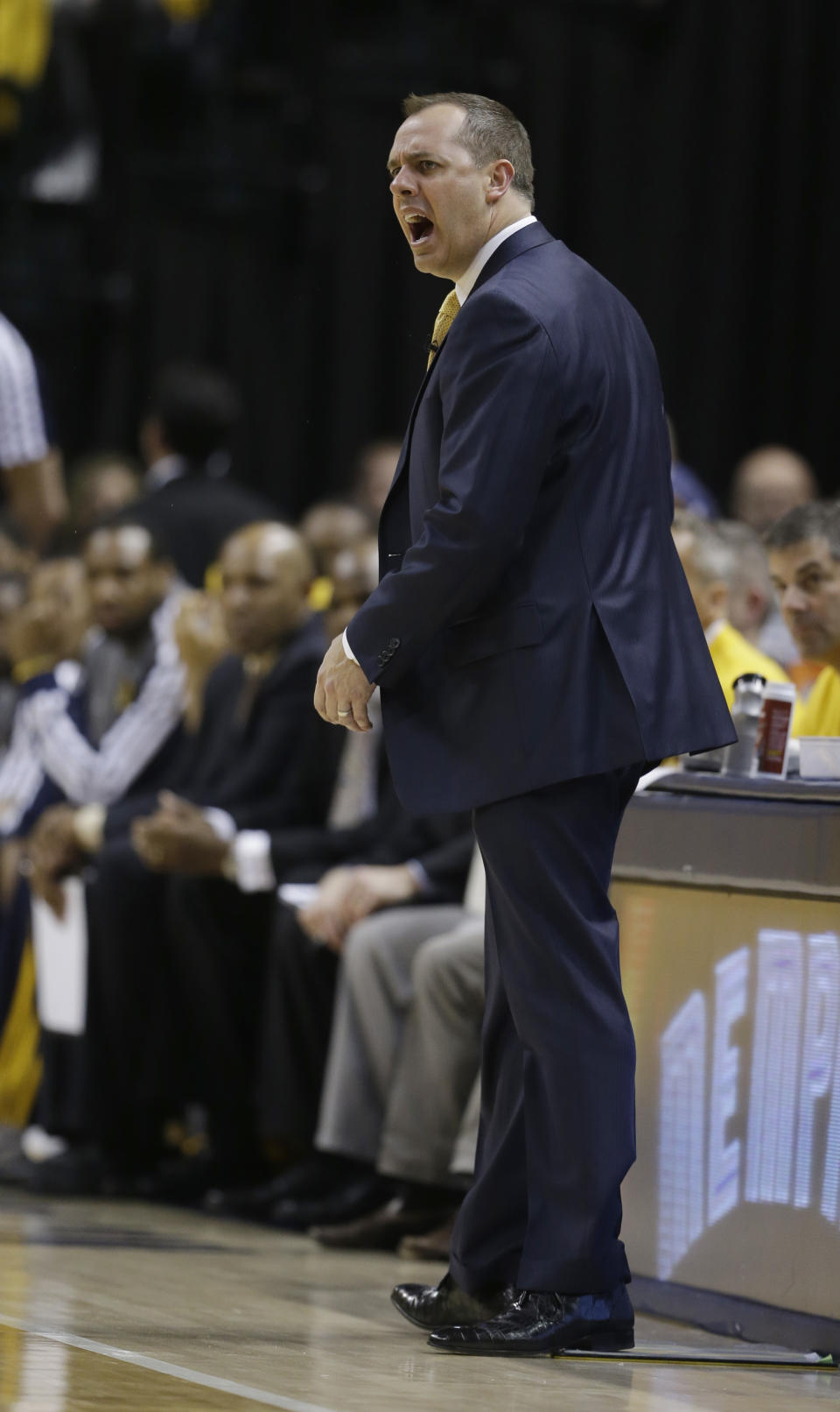 Indiana Pacers head coach Frank Vogel shouts at officials during the second half in Game 1 of an opening-round NBA basketball playoff series against the Atlanta Hawks, Saturday, April 19, 2014, in Indianapolis. Atlanta defeated Indiana 101-93. (AP Photo/Darron Cummings)