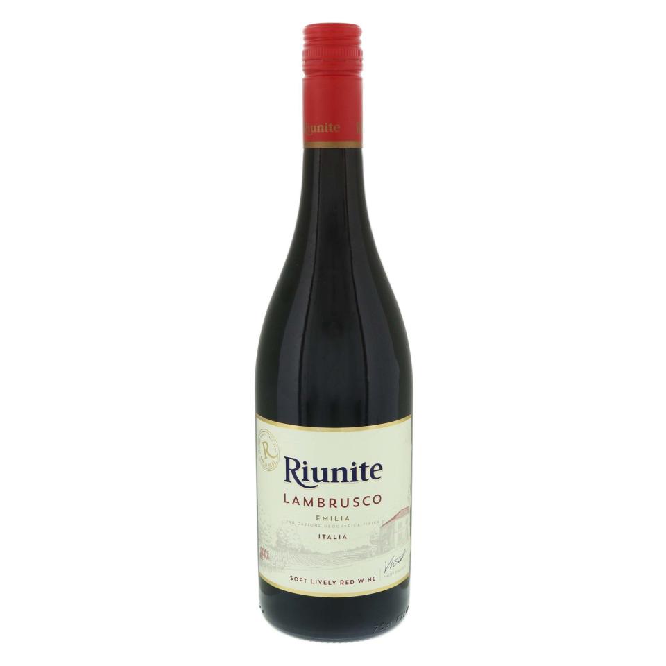 3) Riunite Lambrusco Emilia