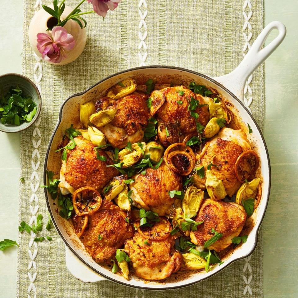 Skillet Lemony Chicken and Artichokes