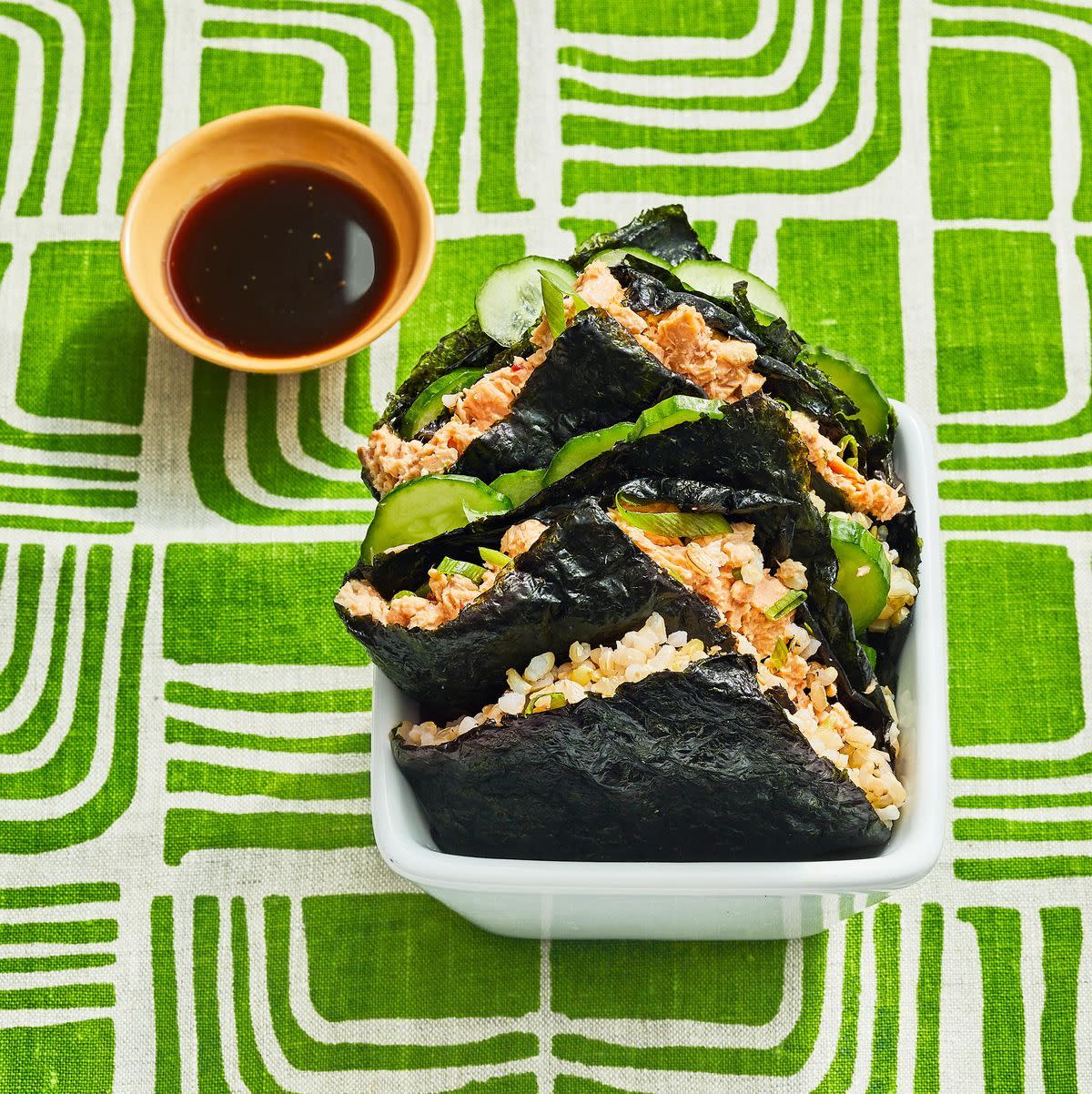 spicy salmon nori wraps