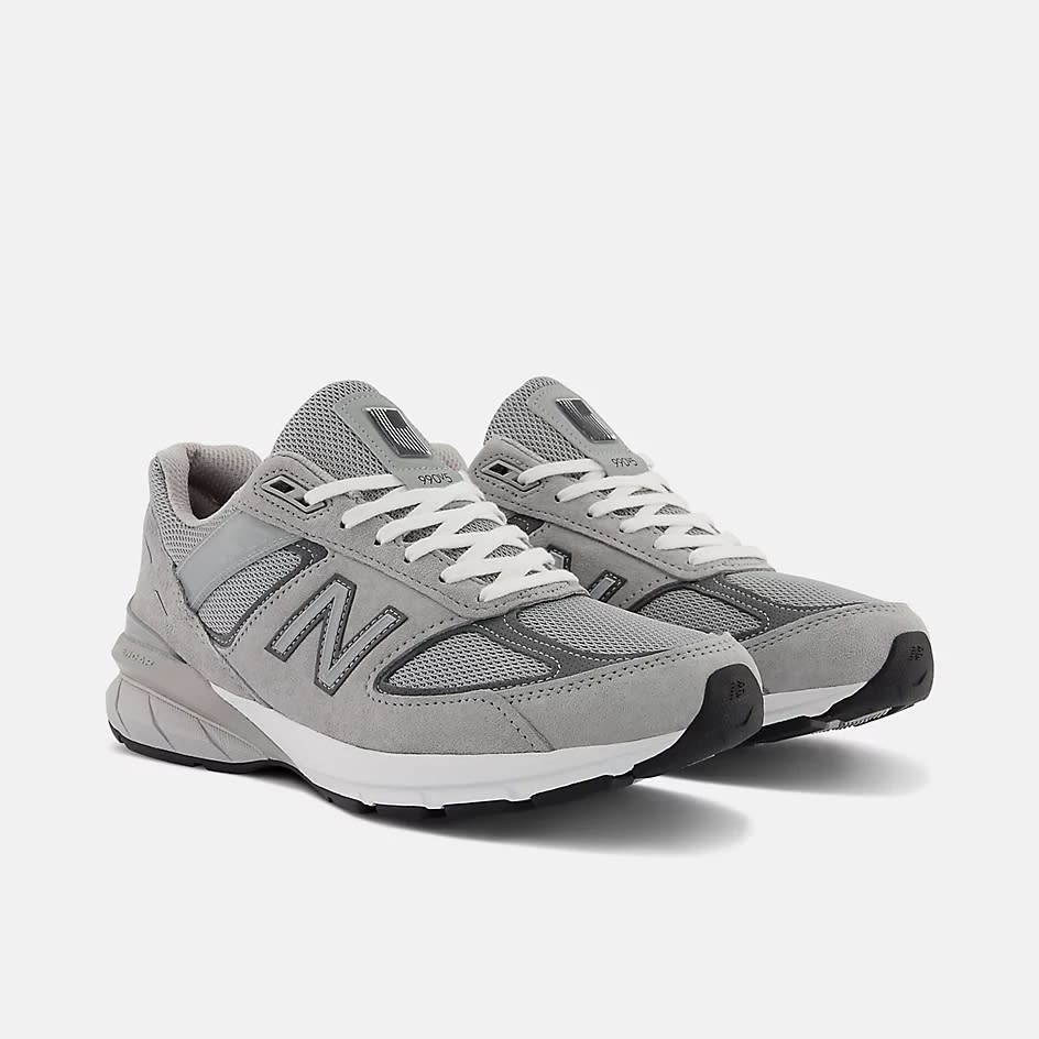 New Balance 990 v5