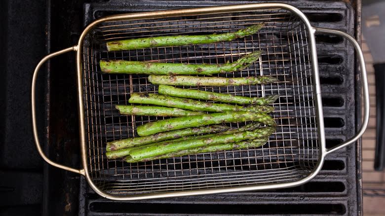 asparagus in grilling basket
