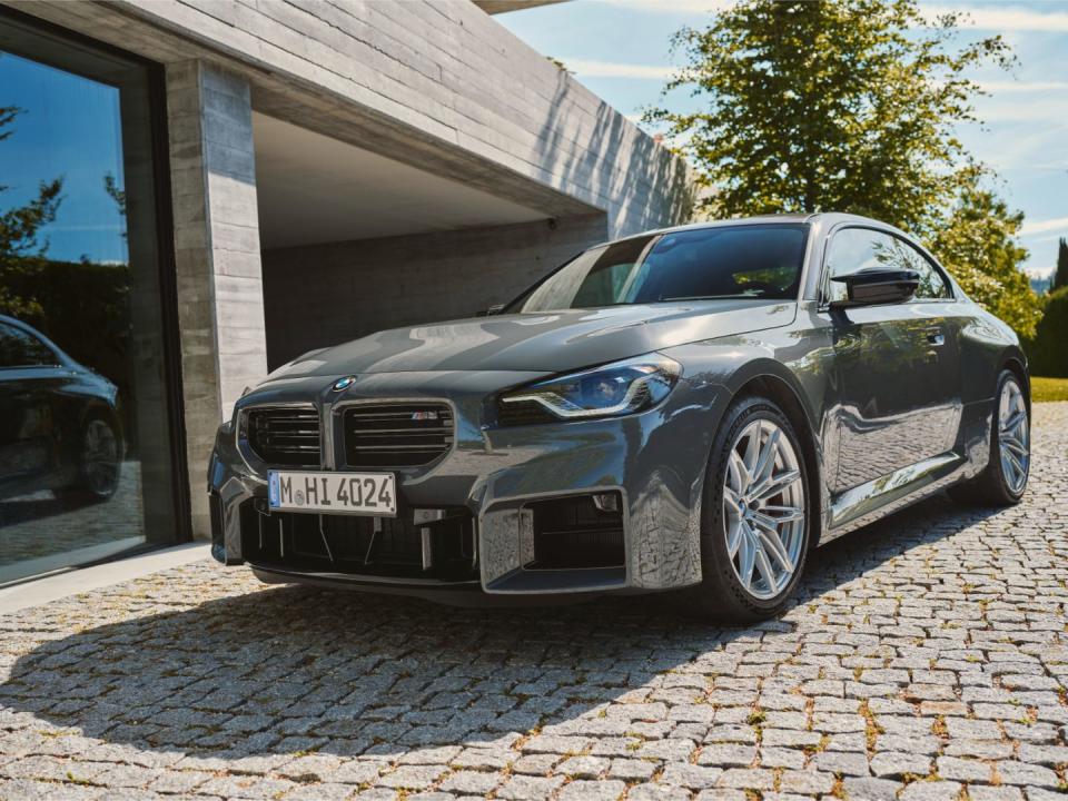 2025 bmw m2