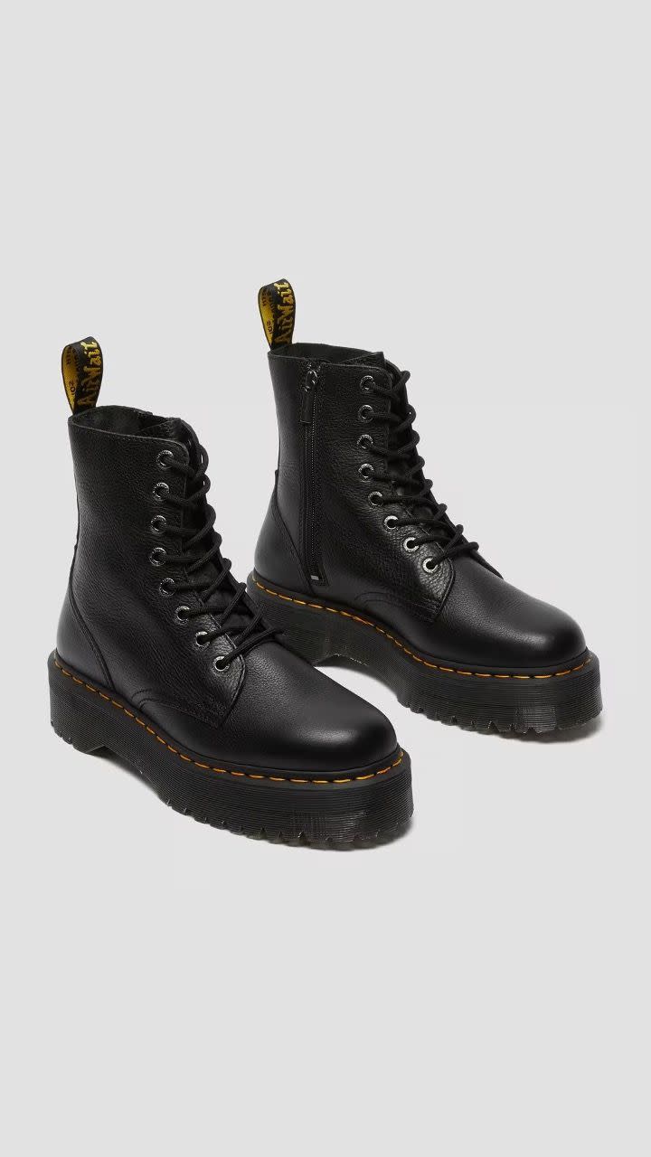 <p><a href="https://go.redirectingat.com?id=74968X1596630&url=https%3A%2F%2Fwww.drmartens.com%2Fus%2Fen%2Fjadon-pisa-leather-platform-boots-black%2Fp%2F26378001&sref=https%3A%2F%2Fwww.cosmopolitan.com%2Fstyle-beauty%2Ffashion%2Fa61546623%2Fhow-to-style-sweatpants%2F" rel="nofollow noopener" target="_blank" data-ylk="slk:Shop Now;elm:context_link;itc:0;sec:content-canvas" class="link rapid-noclick-resp">Shop Now</a></p><p>Jadon III Boot Pisa Leather Platforms</p><p>drmartens.com</p><p>$200.00</p>