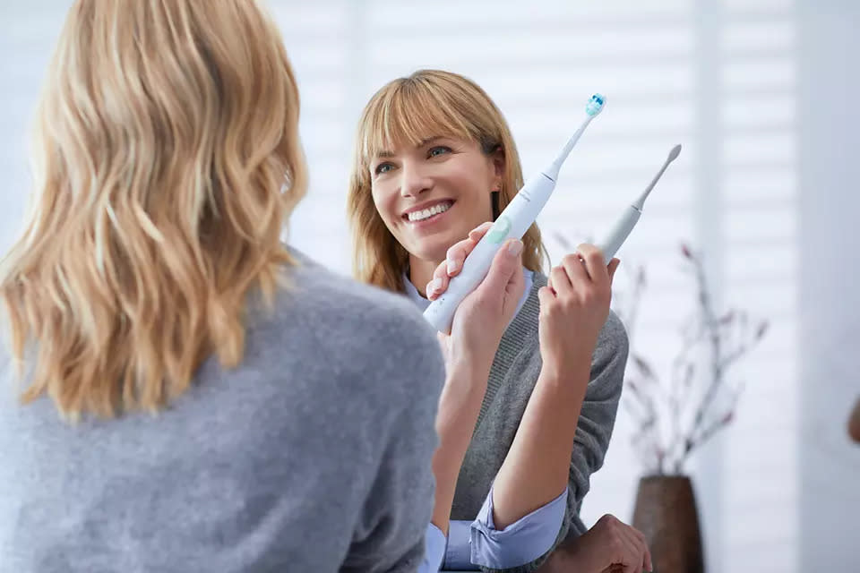 Save 42% on the Philips Sonicare ProtectiveClean Rechargeable Toothbrush. Image via Philips.