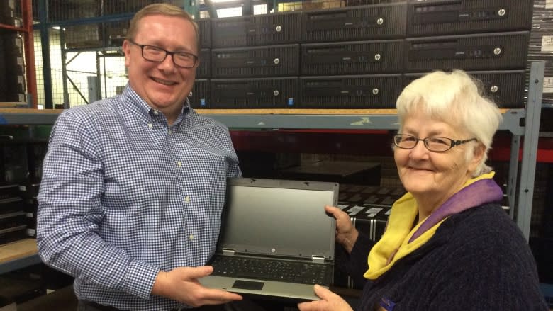 P.E.I. program offering free, refurbished computers a 'win-win'