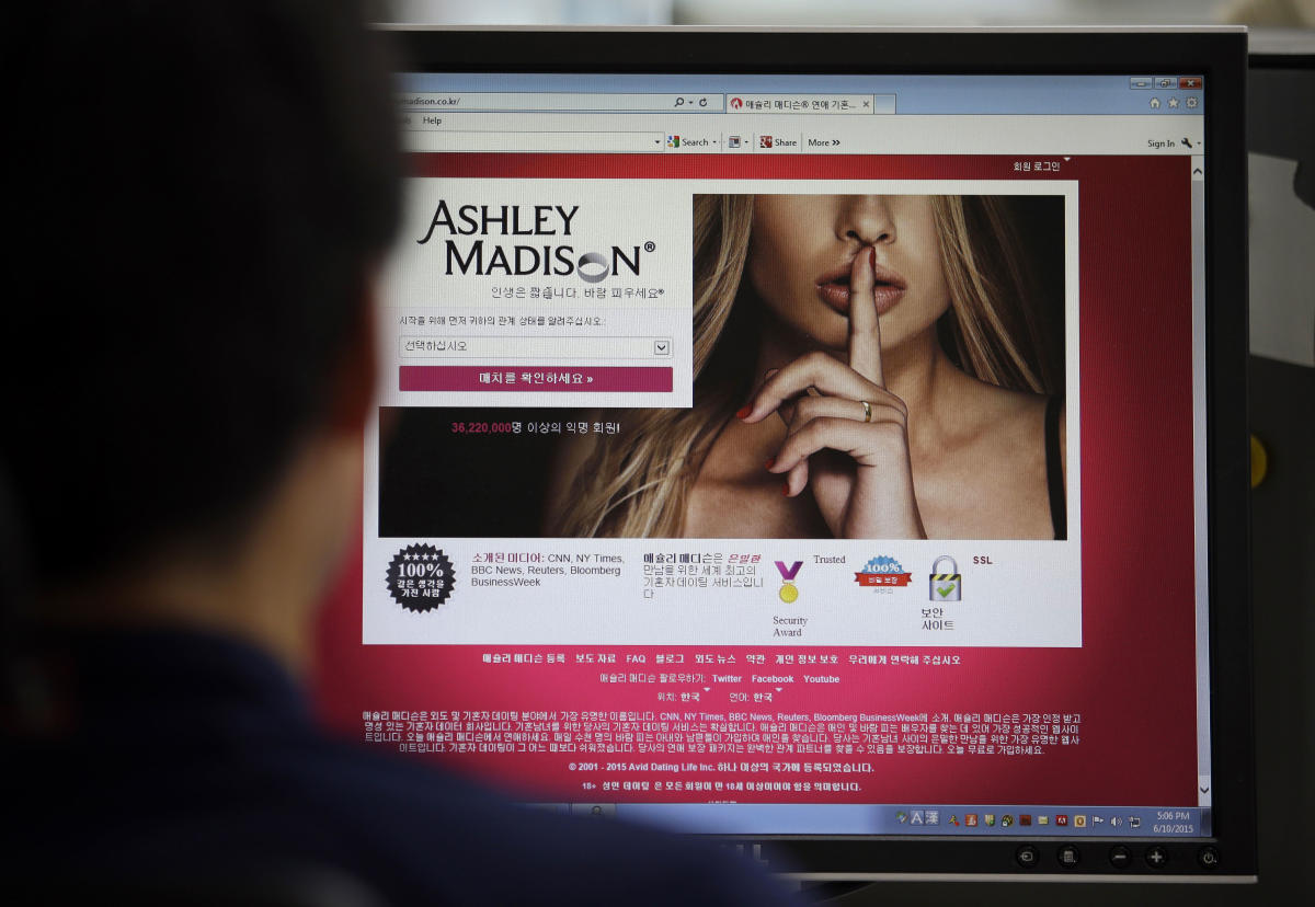 Ashley Madison was a bunch of dudes talking to each other, data analysis suggests