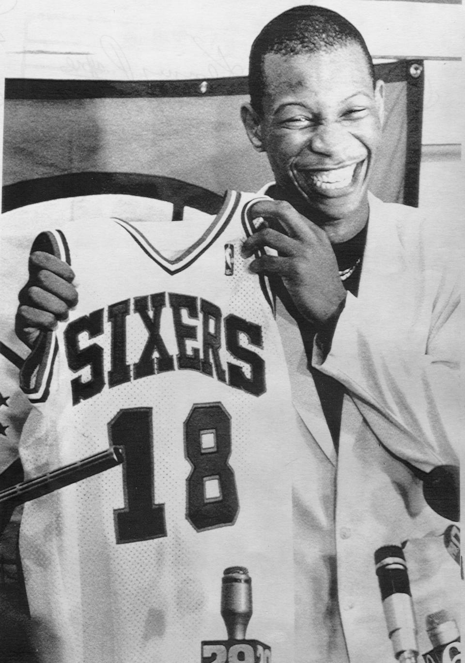 The Philadelphia 76ers took Louisville's Kenny Payne as the 19th selection in thee NBA draft.  June 28, 1989
