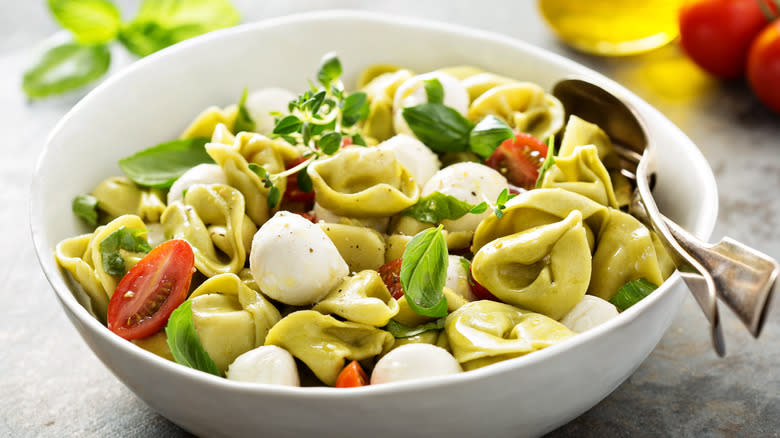 tortellini caprese salad