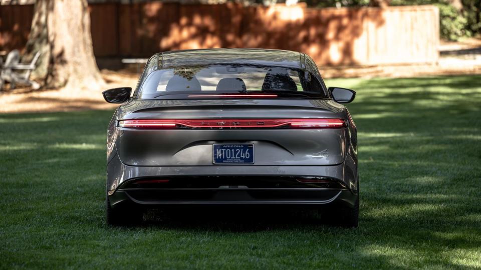 2024 lucid air