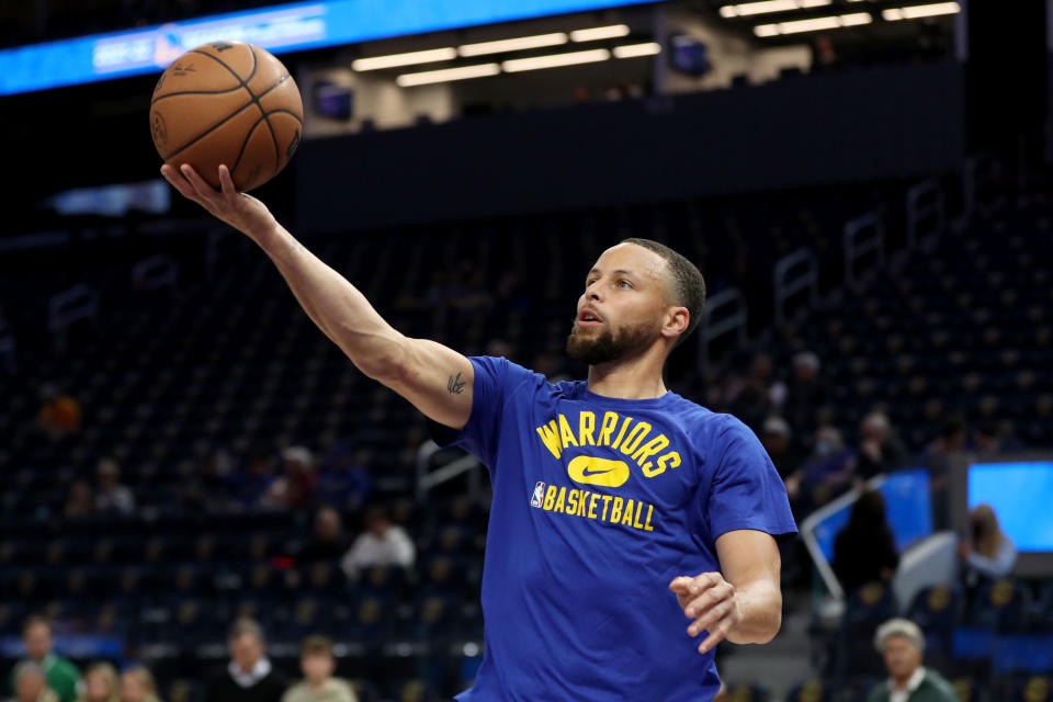 SAN FRANCISCO, CALIFORNIA -  MARCH 16: Golden State Warriors' Stephen Curry (30) warms up before their NBA game against the Boston Celtics at Chase Center in San Francisco, Calif., on Wednesday, March 16, 2022.  (Photo by Ray Chavez/MediaNews Group/The Mercury News via Getty Images)