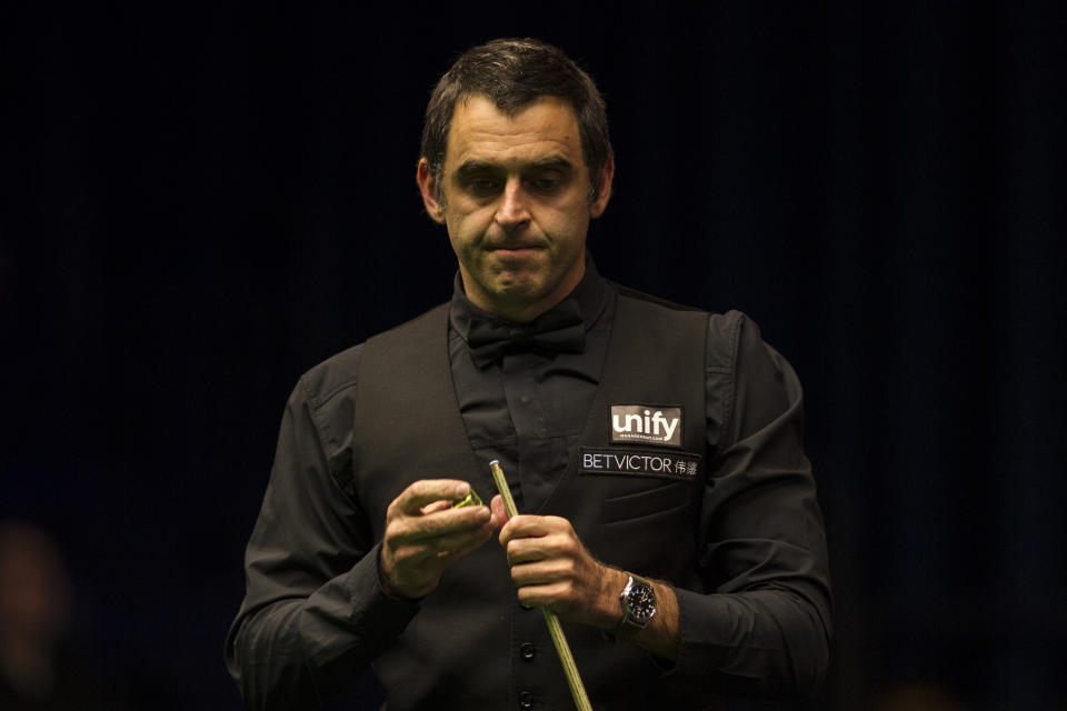 Defending champion Ronnie O'Sullivan saw his quest to defend his UK Championship title come to an end at the last 16 stage.