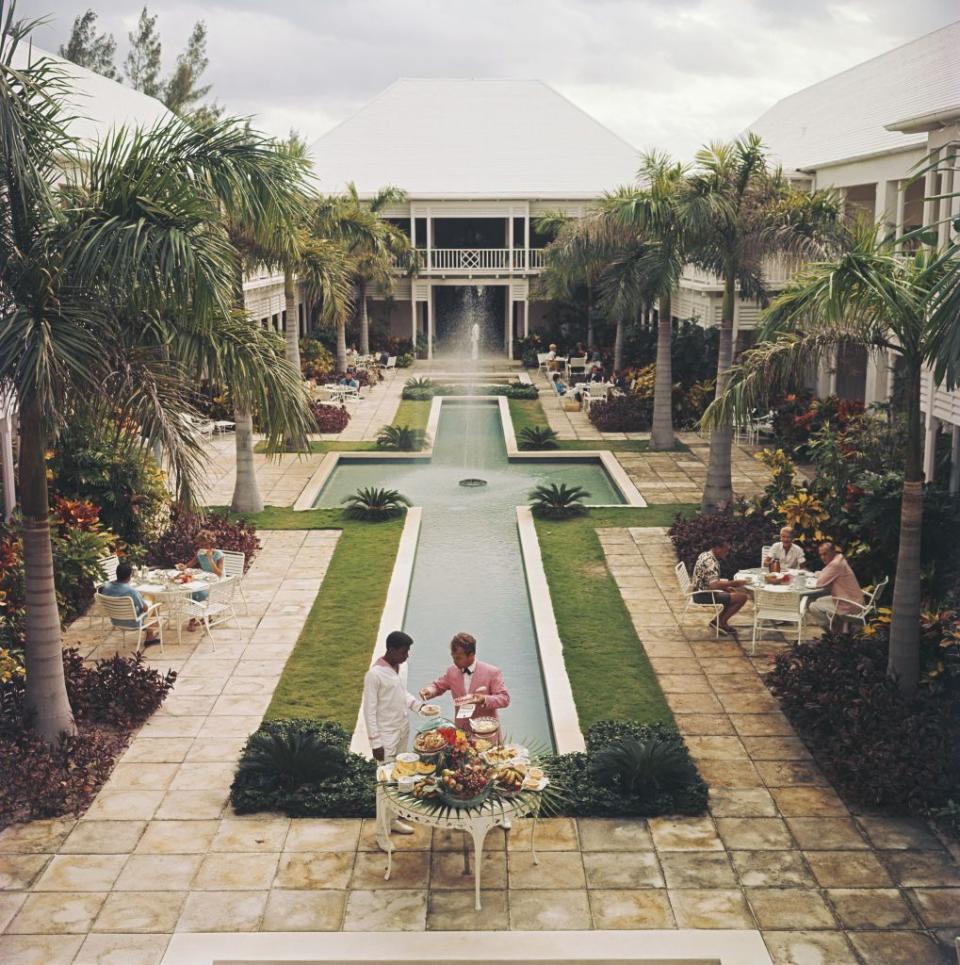 ocean club on paradise island