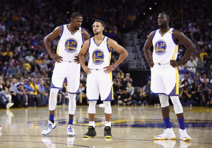 Despite not being the champs, the Warriors are still targets. (Getty Images)