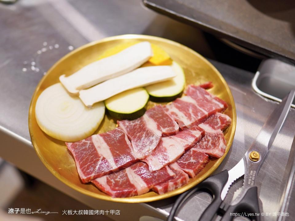 台中｜火板大叔韓國烤肉 十甲店