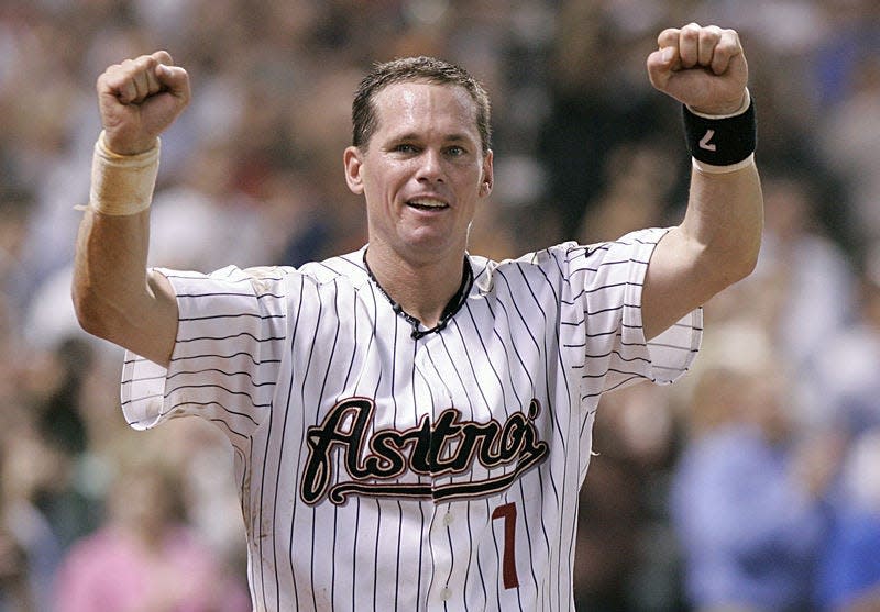 FILE - In this June 28, 2007, file photo, Houston Astros' Craig Biggio acknowledges the crowd after getting his 3,000th career hit in a baseball game against the Colorado Rockies in Houston. Biggio was elected to the National Baseball Hall of Fame on Tuesday, Jan. 6, 2015. (AP Photo/Pat Sullivan, File)