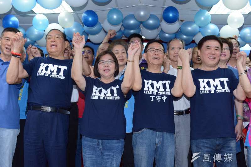 20180724-國民黨副主席曾永權（左一），主任委員黃呂錦茹（左二），台北市長候選人丁守中（右二），國民黨副主席郝龍斌（右一）出席台北市輔選督導會報以及「反核食公投連署」造勢活動。