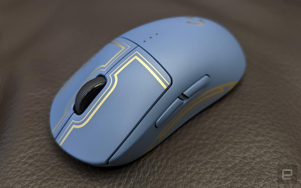 <p>Logitech G 英雄聯盟聯名禮盒</p>
