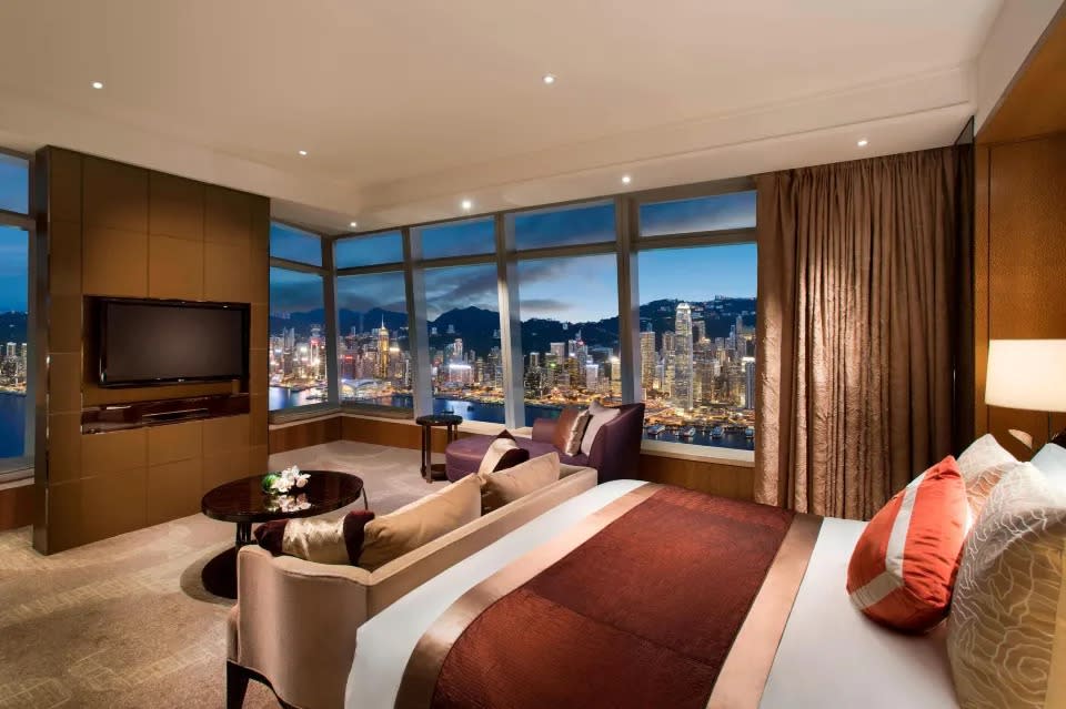 The Ritz-Carlton Hong Kong. (Photo: Trip.com)