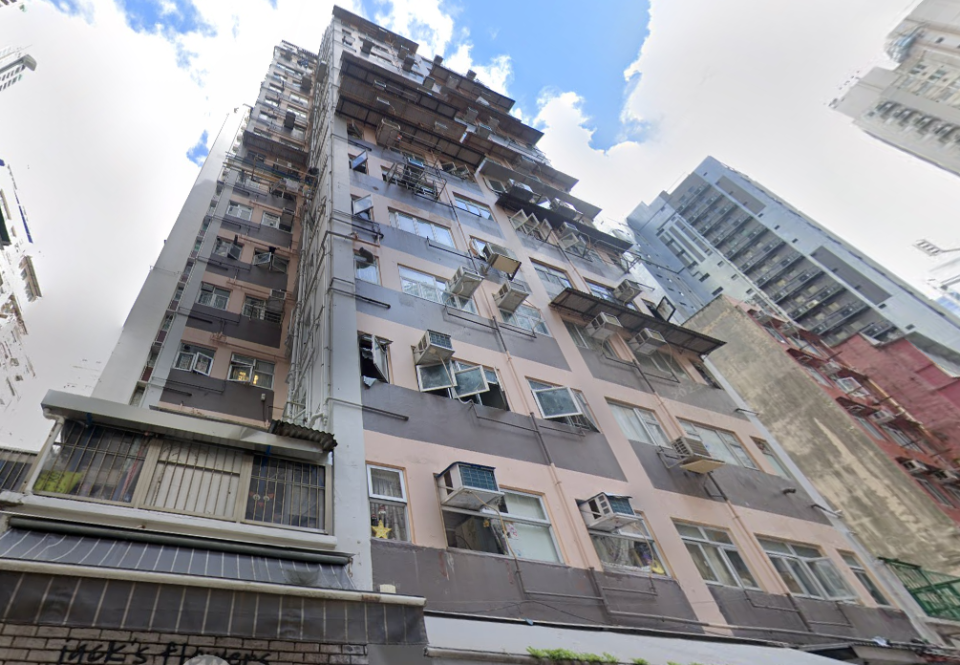 灣仔單幢樓仁美大廈位置便利，吸引台北專才斥320萬元承接一房自用。(網上截圖)