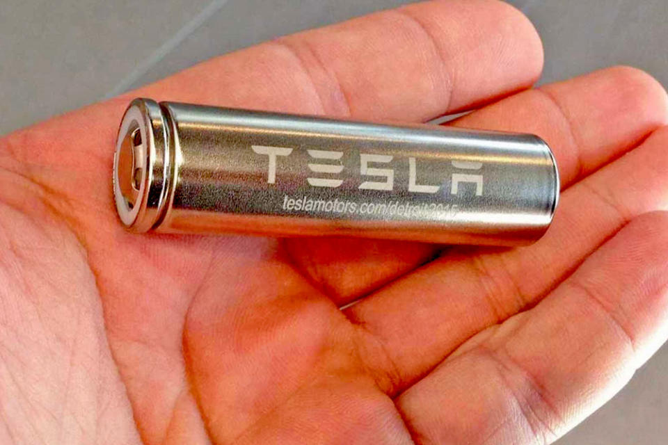 TESLA自行生產的鎳鈷鋁電池